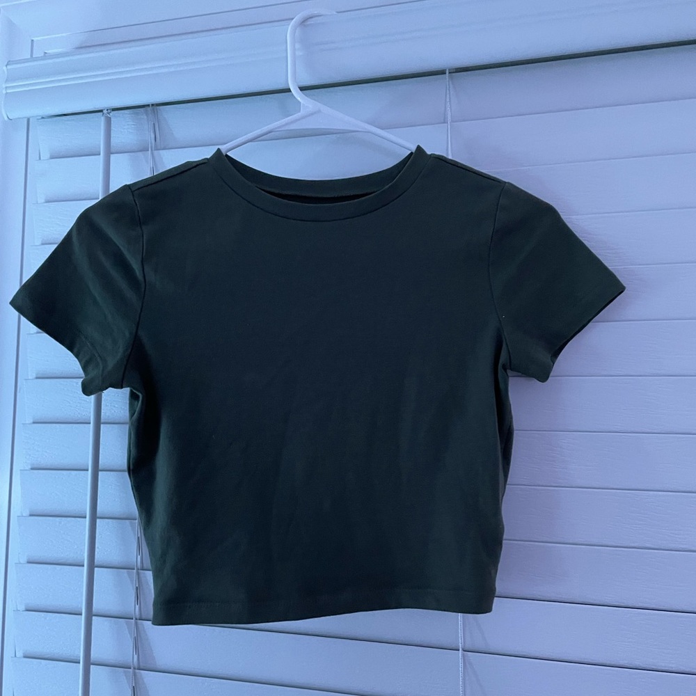 Green Cropped Top